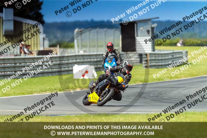 enduro digital images;event digital images;eventdigitalimages;no limits trackdays;peter wileman photography;racing digital images;snetterton;snetterton no limits trackday;snetterton photographs;snetterton trackday photographs;trackday digital images;trackday photos